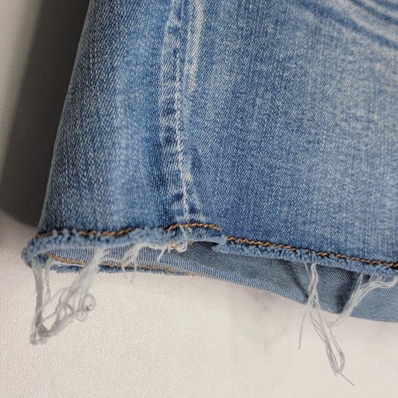 American Eagle Outfitters Blue Distressed Midi Denim Jean Shorts Size 8 Womens C - Picture 8 of 10